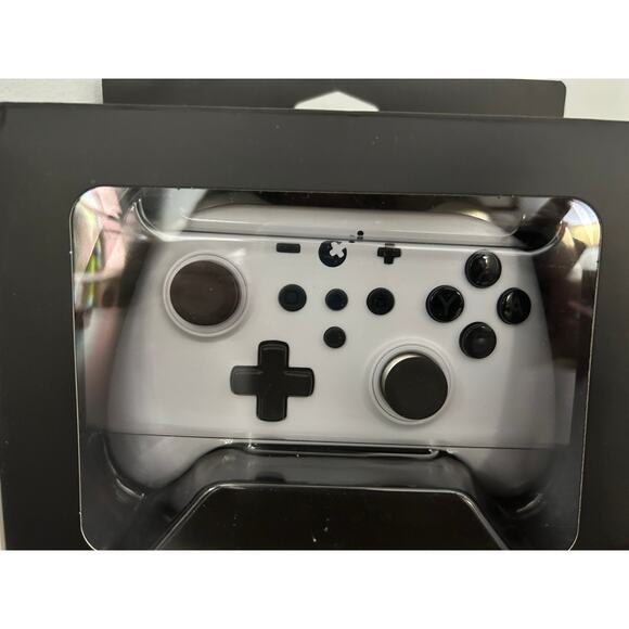 New ZEN PRO Wireless Gaming Controller for Nintendo Switch, OLED, PC White - Picture 5 of 8